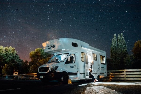 Quels sont les avantages et les inconvénients du camping-car ?