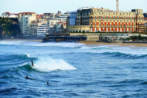 Découvrir le Pays Basque sans se ruiner : Top des Campings à Petit Prix
